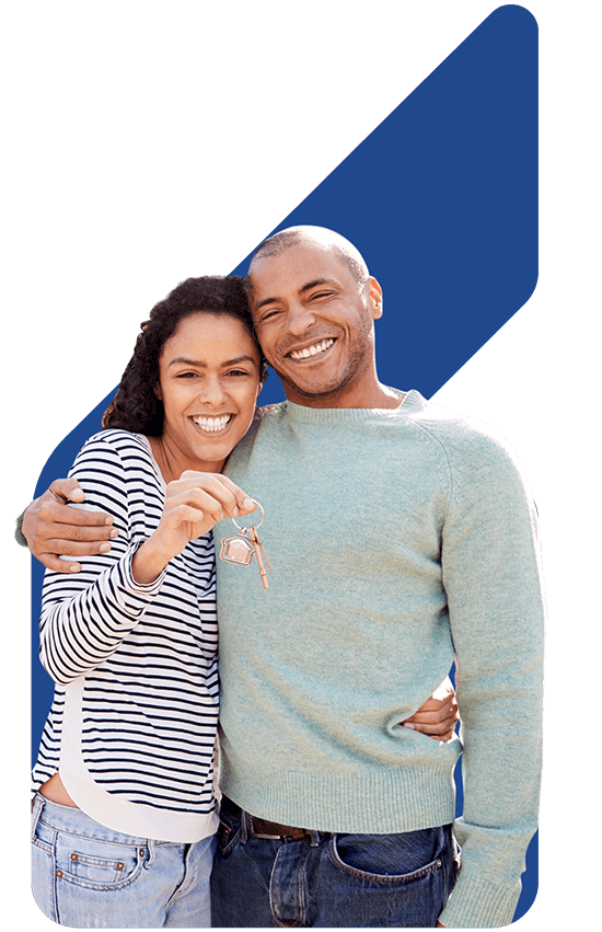 Image showing a couple with a set of keys